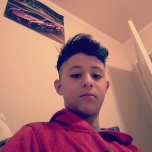 Meet your Posher, Javier